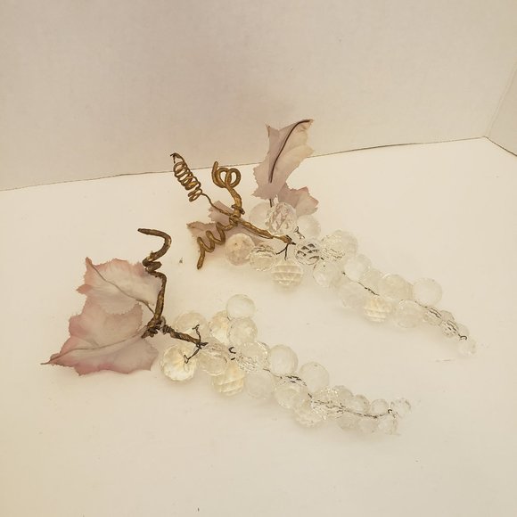 Vintage Clear Lucite Grape Bunch 2 - Picture 3 of 5